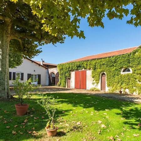 De Charme Aux Portes Du Gers